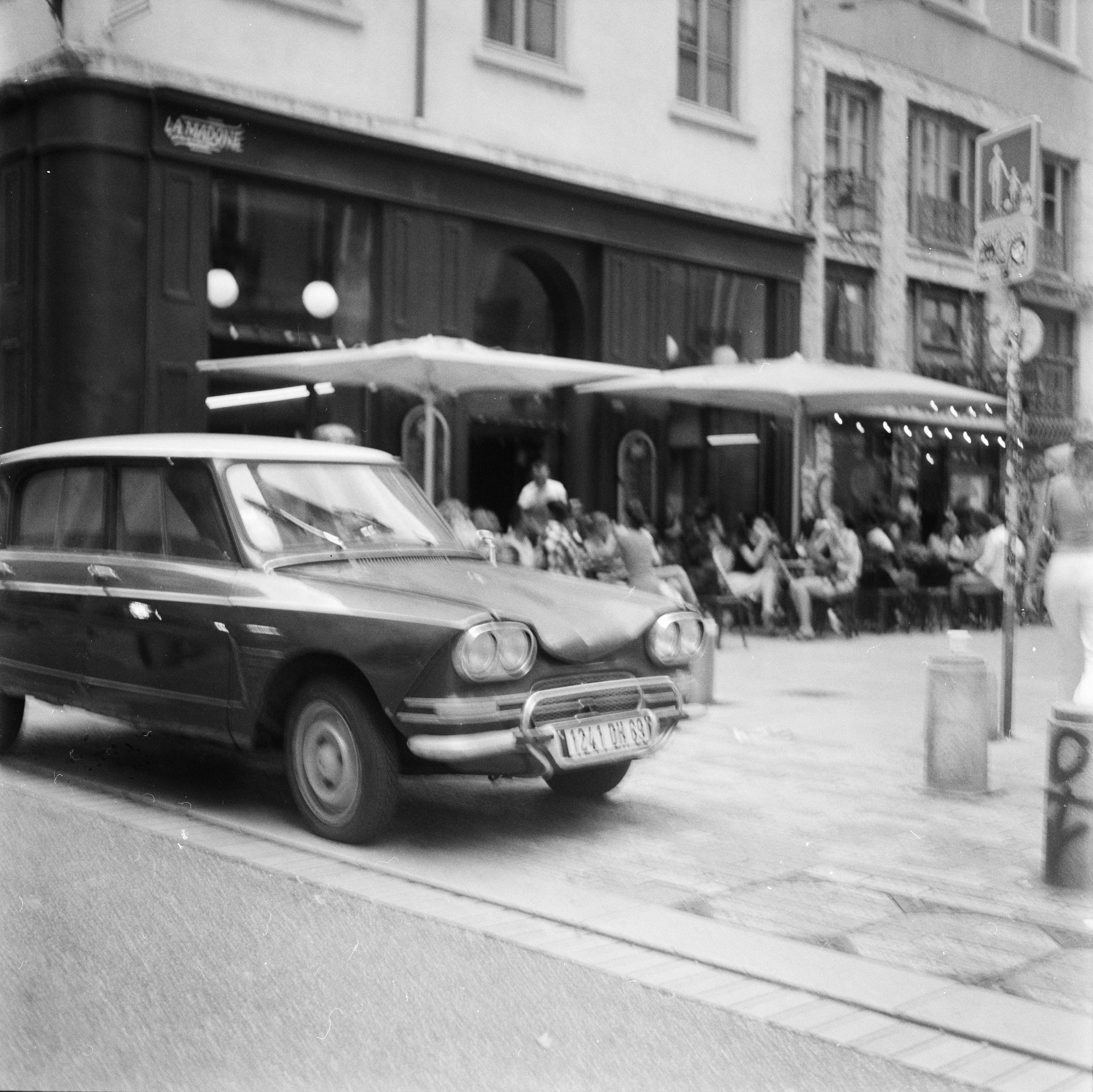 N°001 life's moments in September